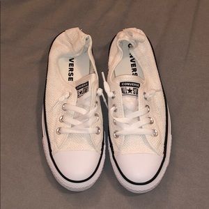 NEW Converse Women’s Size 7 White Slip On Sneakers